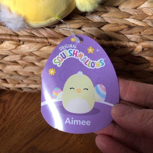 Squishmallows Easter: Aimee the Chick in 4” - Picture 6 of 8